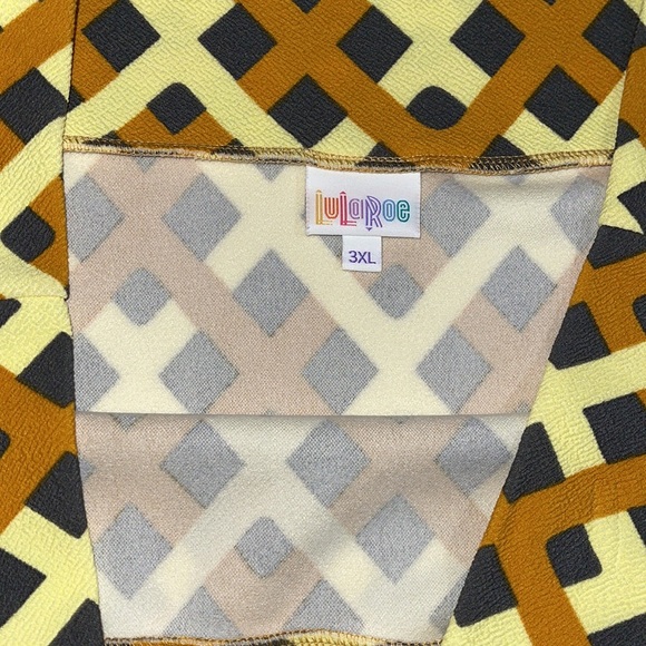 LulaRoe Cassie Skirt - Picture 4 of 4